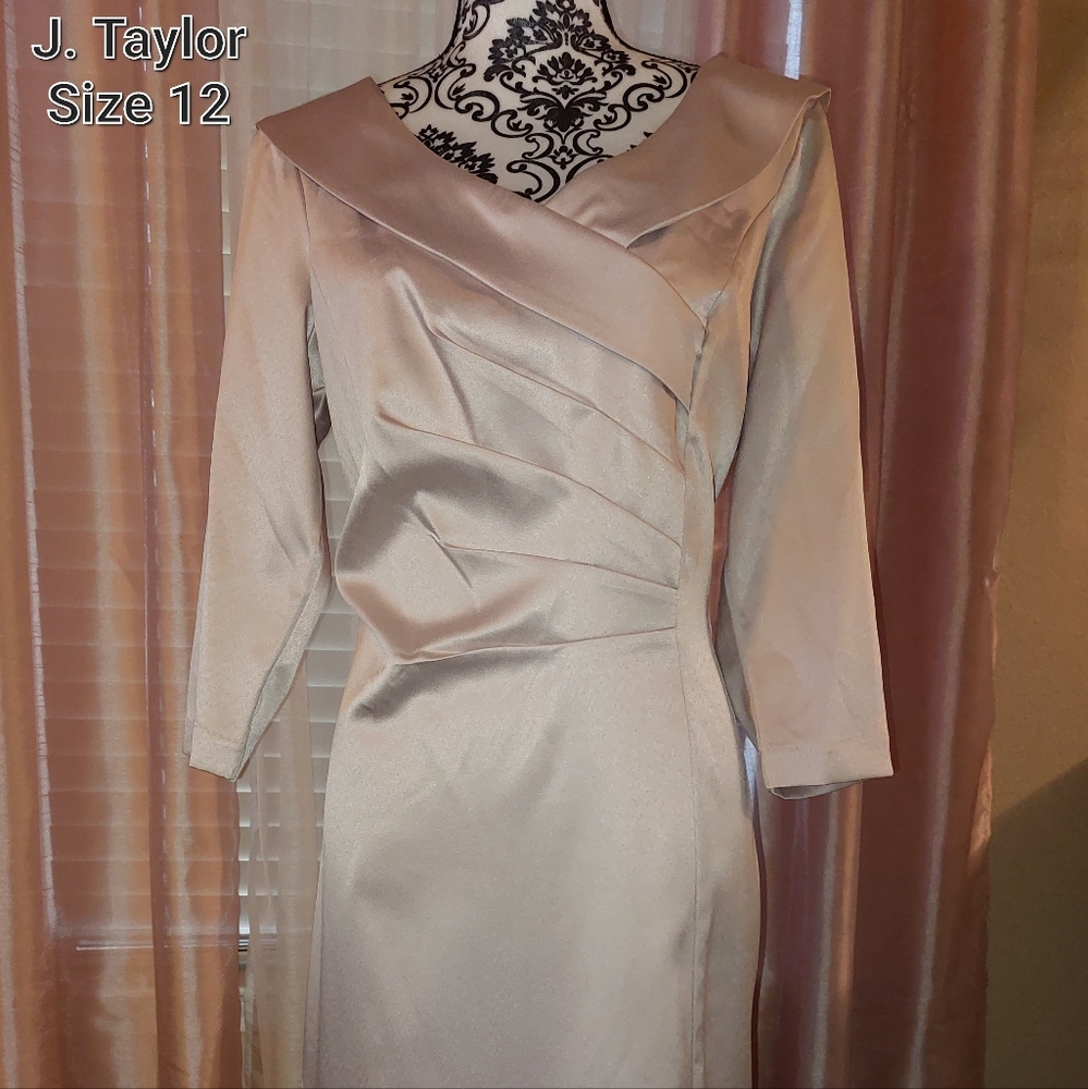 Dress J. Taylor size 12